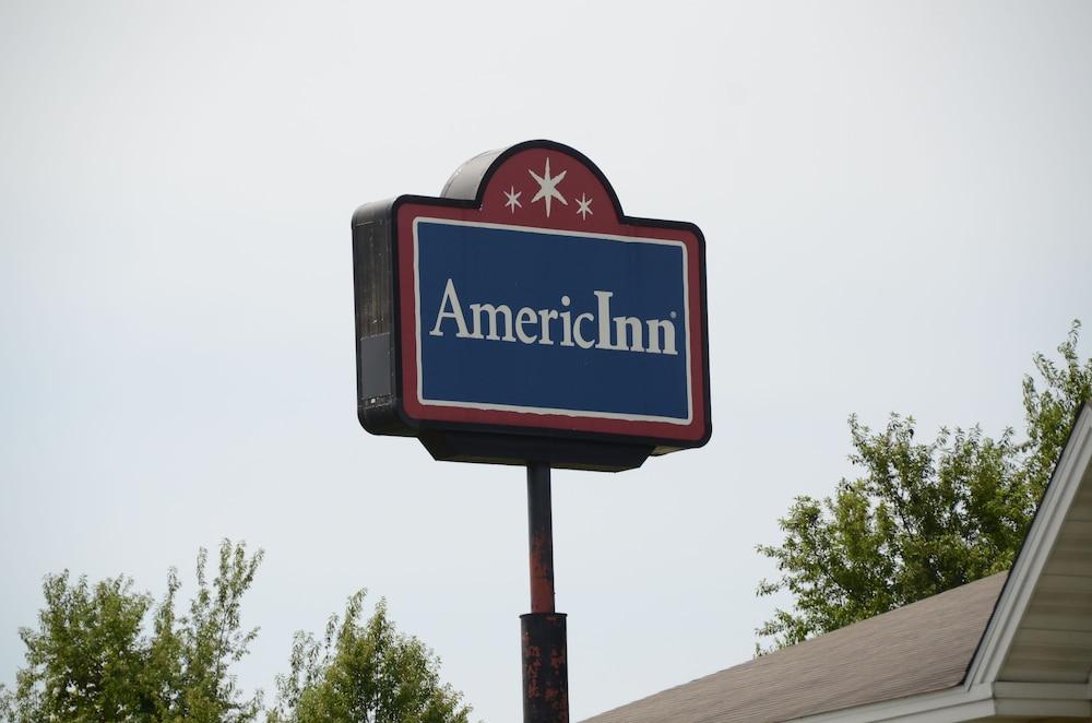 Americinn By Wyndham West Burlington Exterior photo
